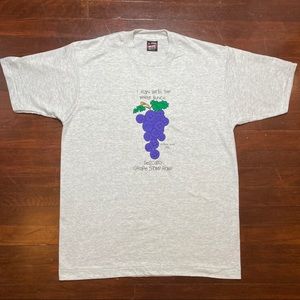 Vintage 1993 BEST Single Stitch Delicato Winery Grape Stomp Romp Tee Mens